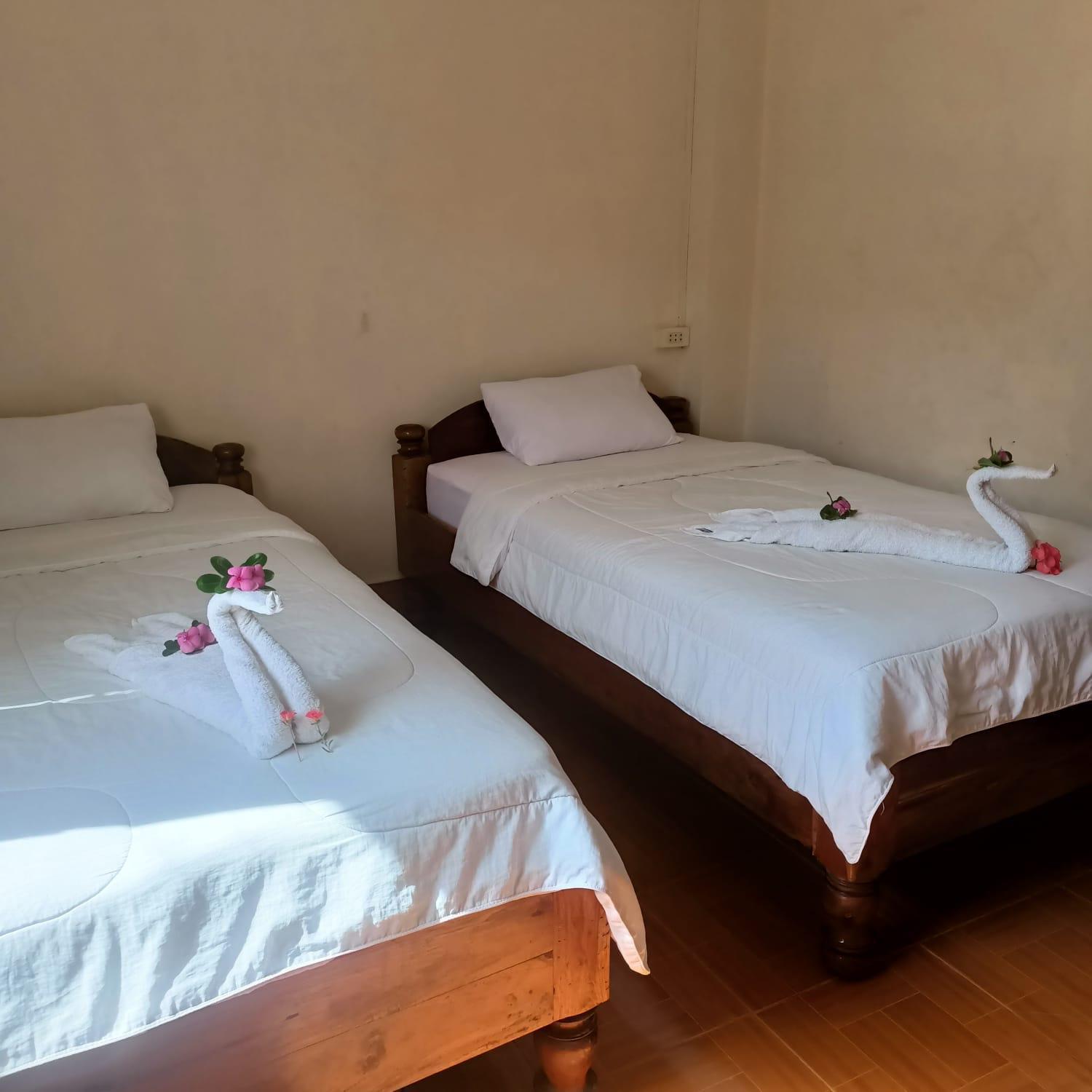 Phonephithak Guesthouse Muang Pakbèng Εξωτερικό φωτογραφία