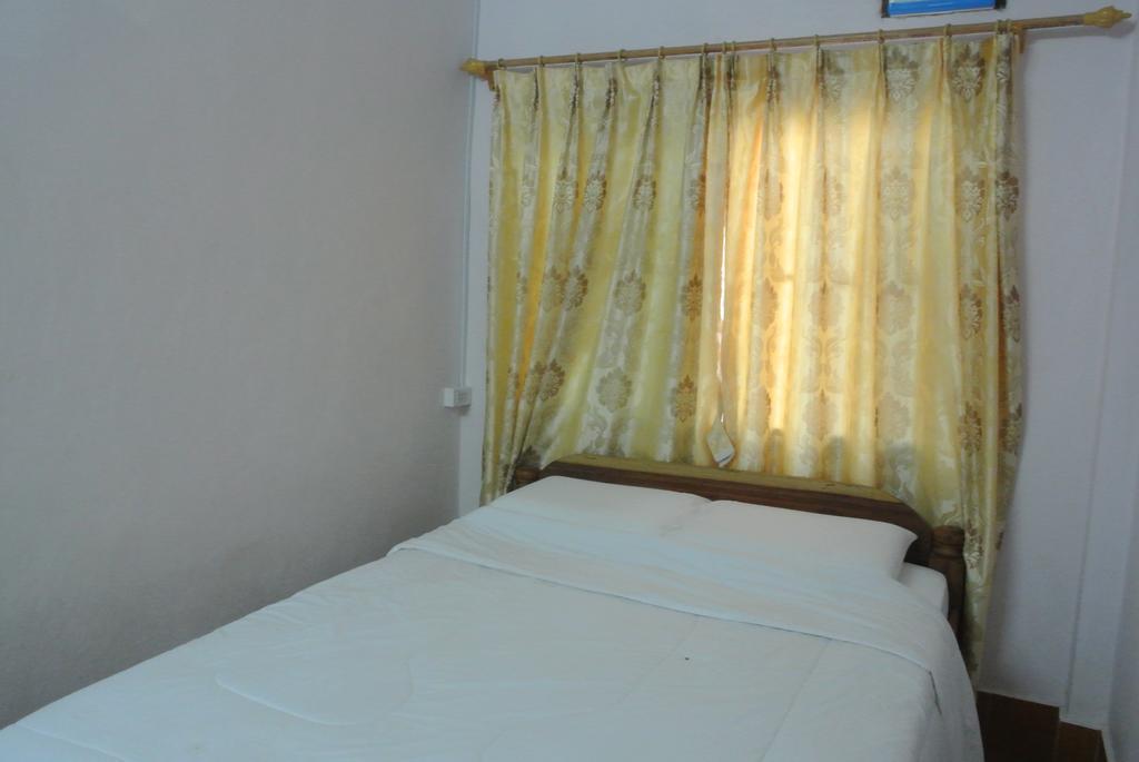 Phonephithak Guesthouse Muang Pakbèng Εξωτερικό φωτογραφία