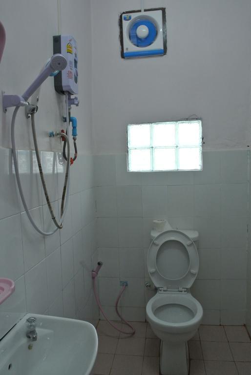 Phonephithak Guesthouse Muang Pakbèng Εξωτερικό φωτογραφία