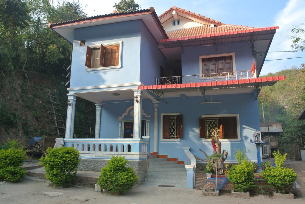 Phonephithak Guesthouse Muang Pakbèng Εξωτερικό φωτογραφία