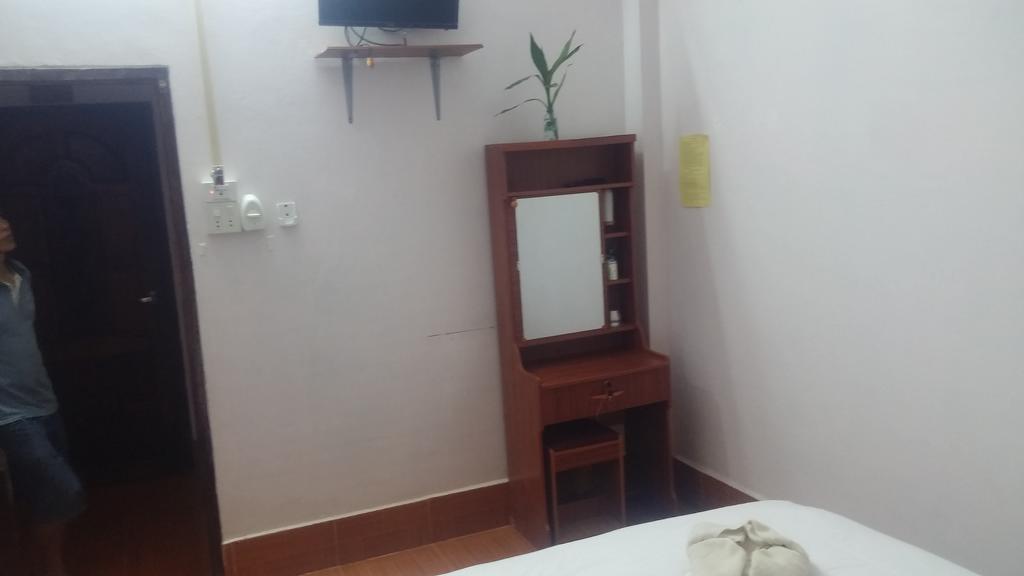 Phonephithak Guesthouse Muang Pakbèng Εξωτερικό φωτογραφία