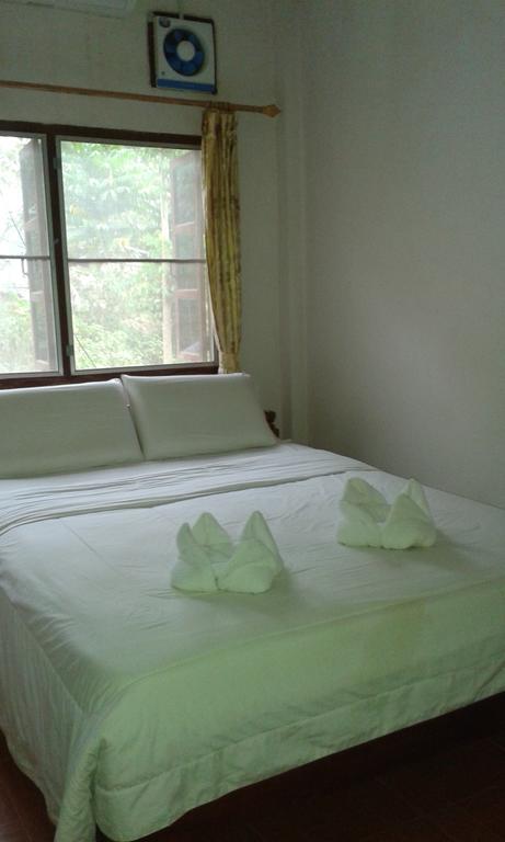 Phonephithak Guesthouse Muang Pakbèng Εξωτερικό φωτογραφία
