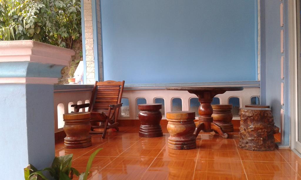 Phonephithak Guesthouse Muang Pakbèng Εξωτερικό φωτογραφία